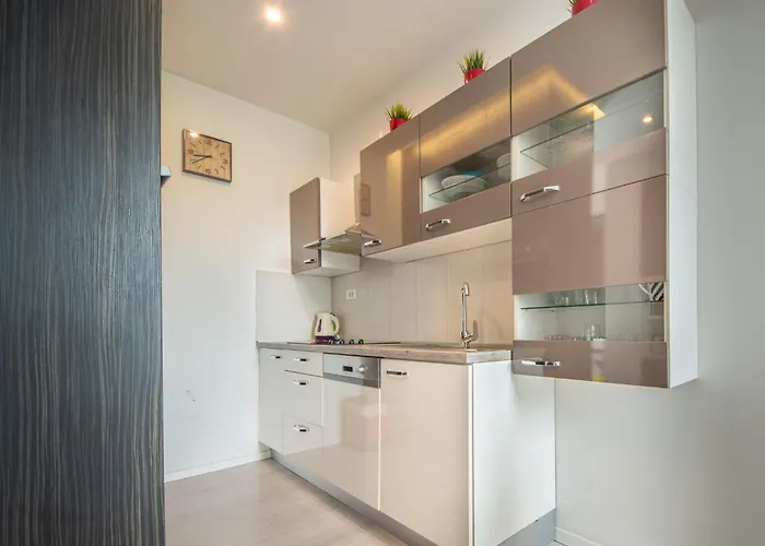 Oliva 2 By Interhome Kostrena