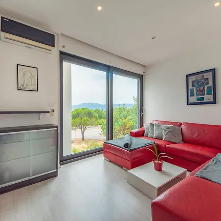 Oliva 2 By Interhome شقة