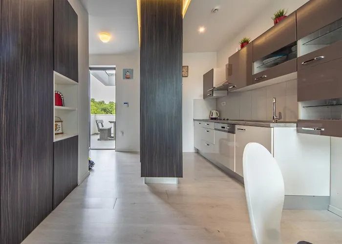 Oliva 2 By Interhome * Kostrena